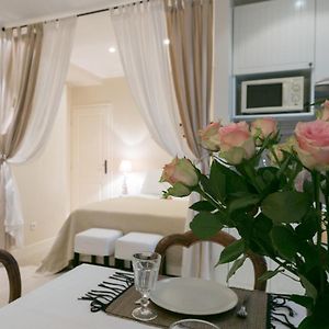 Quartier Latin Apartments 3 Apartments To Choose!